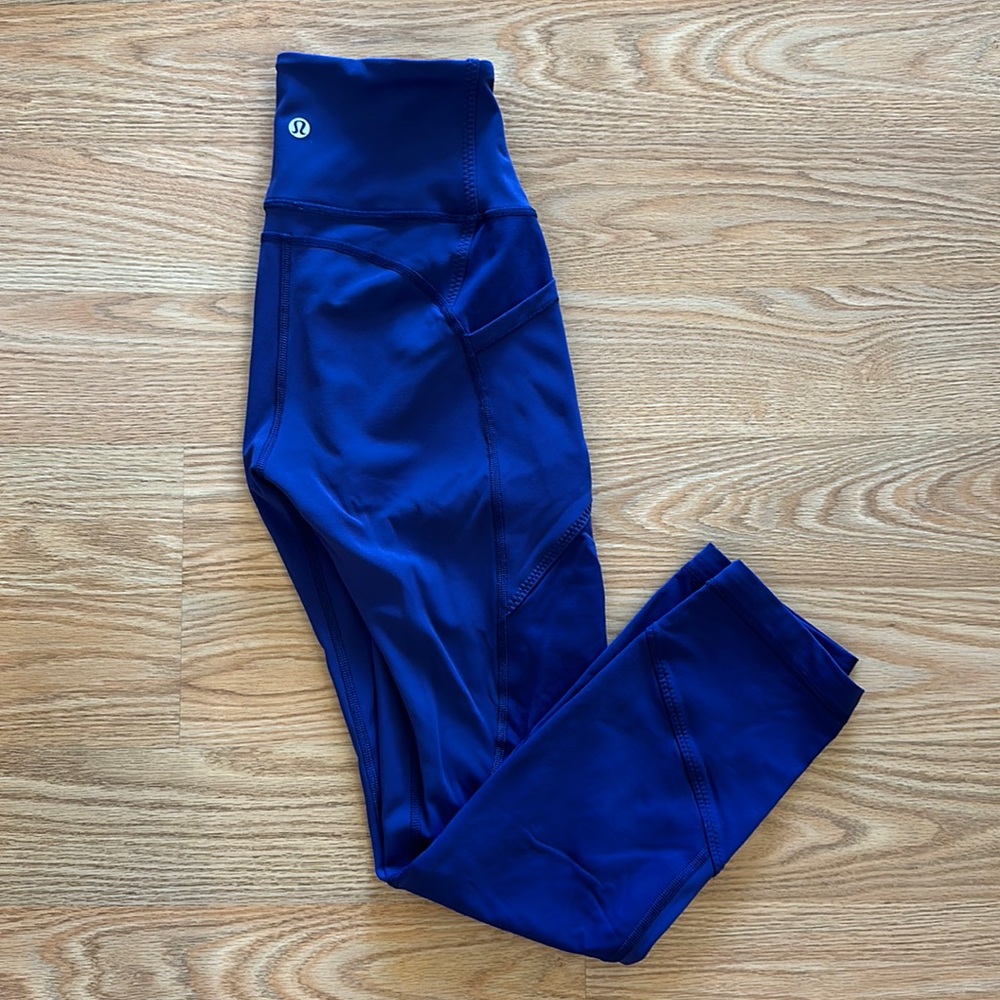 lululemon - all the right places crop - size 4